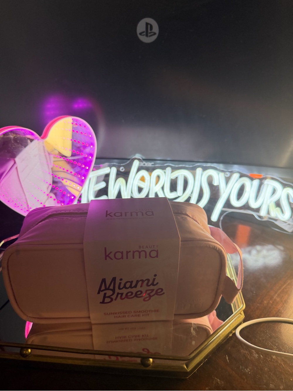 Karma Miami Breeze Travel Pouch - Soft Pink